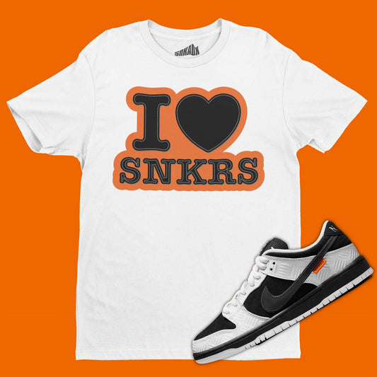 TIGHTBOOTH Nike SB Dunk Matching T-Shirt in white from SNKADX